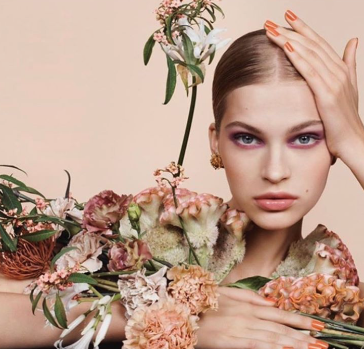 DIOR PARFUMS,SHOOTING MAGAZINE DIOR DEBEAULIEU
