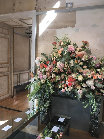 GIAMBATISTA VALLI, FLEURS AU COIN DU FEU