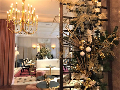 CHRISTMAS IN PARIS (DECEMBER 19)