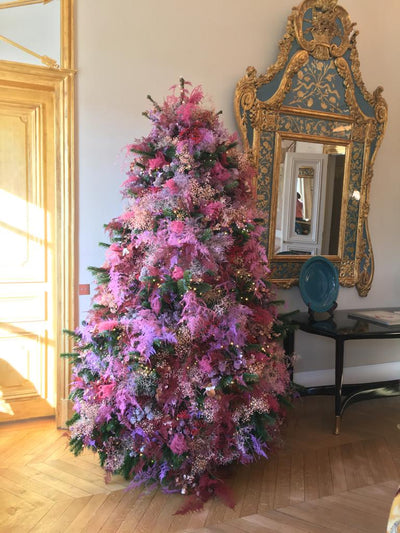 CHRISTMAS IN PARIS (DECEMBER 19)